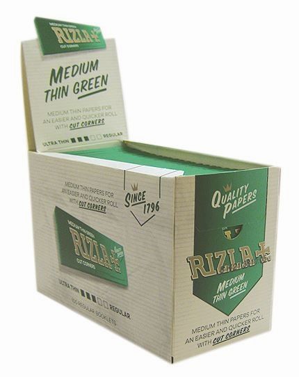 Rizla Medium Thin Rolling Papers with Cut Corners - Green Booklets - 100 Booklets - Vape wholesale supplies 